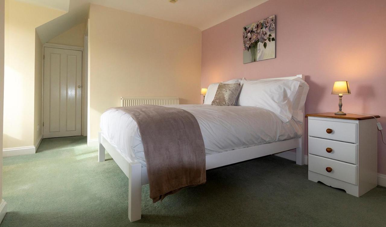 Bransford Farm Fishery & B & B Bagian luar foto